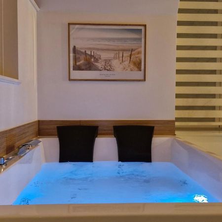 La Suite Nature Jacuzzi Au Coeur Du Chateau De Boissettes Luaran gambar