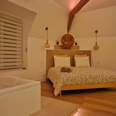 La Suite Nature Jacuzzi Au Coeur Du Chateau De Boissettes Luaran gambar